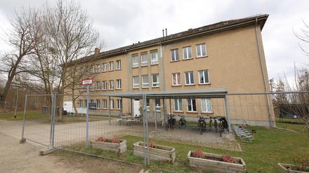 Das Flüchtlingsheim am Rande von Marquardt.