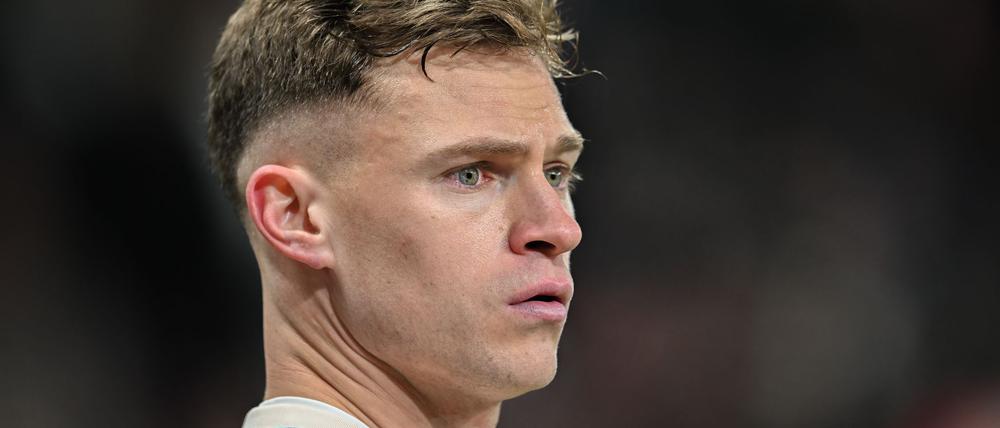 Joshua Kimmich verlängert seinen Vertrag beim FC Bayern.