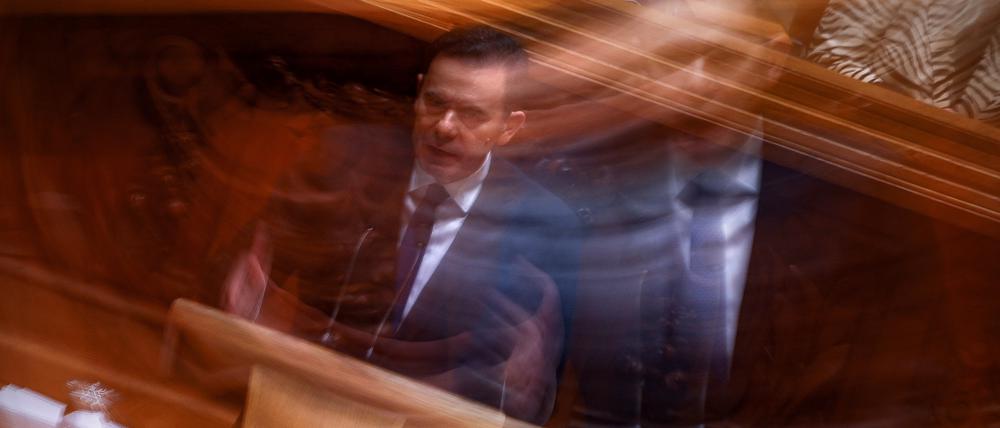 Portugals bisheriger Premierminister Luis Montenegro wurde vom Parlament abgewählt.
