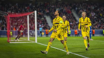 Dortmunds Kapitän Emre Can erzielte den zwischenzeitlichen Ausgleich in Lille per Foulelfmeter.