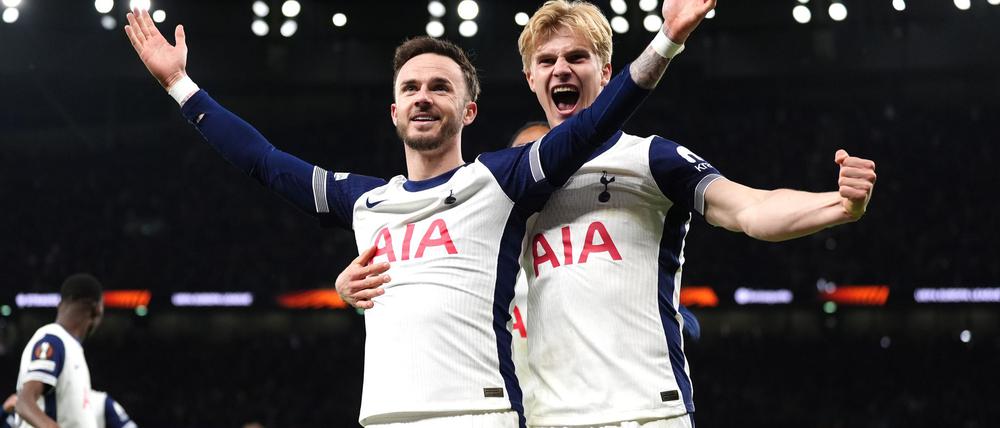 Bereit für Frankfurt: James Maddison (l) trifft für Tottenham im Achtelfinale gegen AZ Alkmaar.