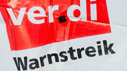 Die Gewerkschaft Verdi hat eine große Kundgebung in Potsdam organisiert. (Symbolbild)