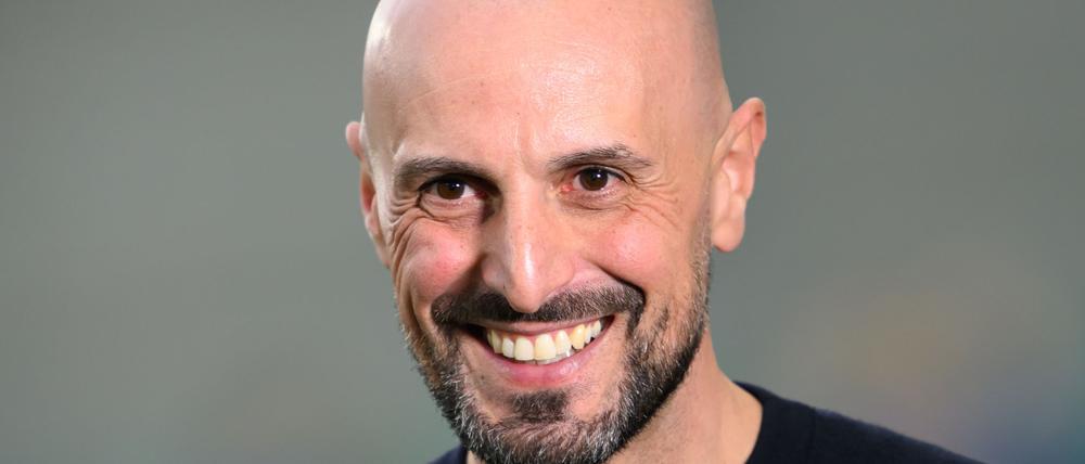 U21-Trainer Antonio Di Salvo hat seinen Vertrag verlängert.