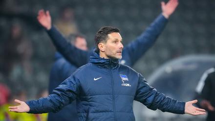 Berlins Trainer Stefan Leitl traut seiner Mannschaft in Braunschweig die Wende zu. 