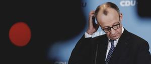 Friedrich Merz hat am Montag in Einzelgesprächen mögliche Abweichler von seinem Kurs zu überzeugen versucht.  
