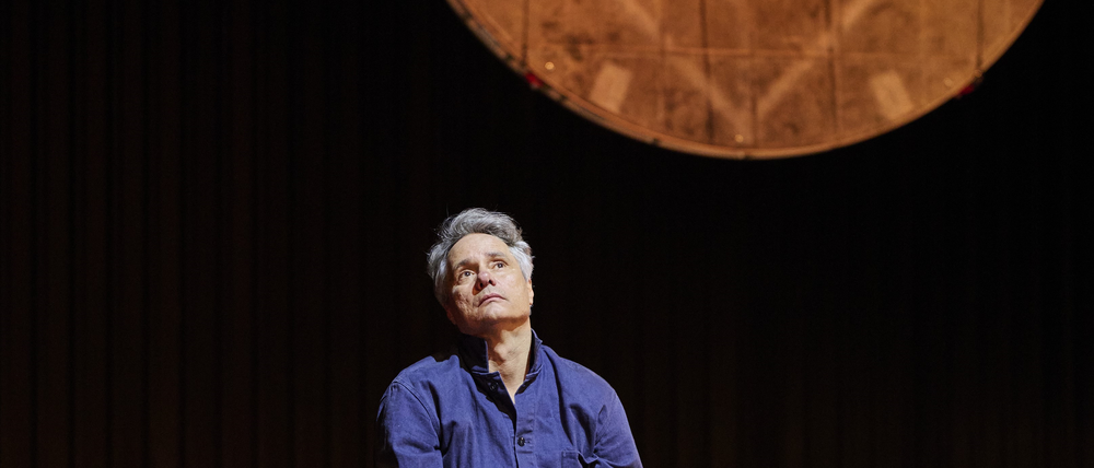 Guido Lambrecht als Galilei am Hans Otto Theater.
