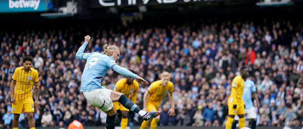 Erling Haalands Elfmetertor ist ein historisches: Es war die 100. direkte Torbeteiligung für den Stürmer im 94. Premier-League-Spiel.