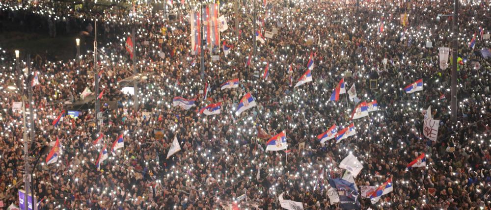 Die vielleicht größte Demo in Serbiens Geschichte. 