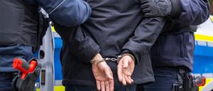 Die Polizei war an der Landsberger Allee im Einsatz. (Symbolbild)