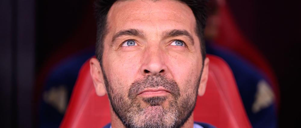 Italiens Sportchef Gianluigi Buffon sieht die Azzurri gewappnet für das Duell mit dem DFB-Team.