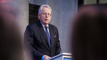 Peter Limbourg, Intendant der Deutschen Welle, sieht wegen der massiven Einsparungen bei den US-Auslandssendern Europa und die EU herausgefordert.