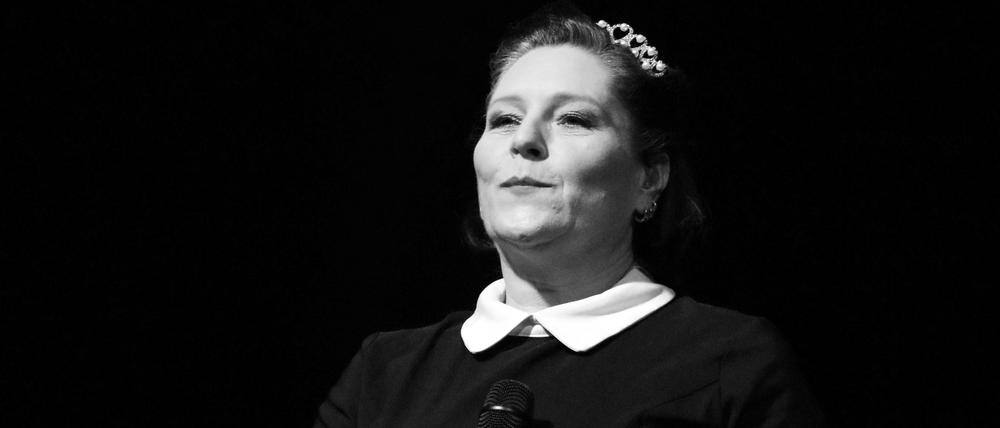 Sängerin AnNa R. hieß bürgerlich Andrea Neuenhofen. Sie kam 1969 in Ost-Berlin mit dem Familiennamen Rosenbaum zur Welt.  Jetzt ist sie mit 55 Jahren unerwartet gestorben. 