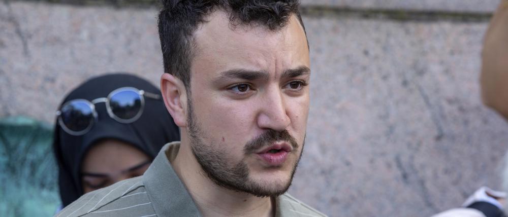 Der studentische Unterhändler Machmud Chalil befindet sich auf dem Campus der Columbia University in New York in einem pro-palästinensischen Protestlager.