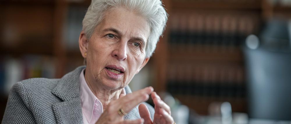 Die FDP-Europapolitikerin Marie-Agnes Strack-Zimmerman hat angesichts des angekündigten Telefonats von US-Präsident Donald Trump mit Russlands Präsidenten Wladimir Putin vor Gefahren für Europa gewarnt.