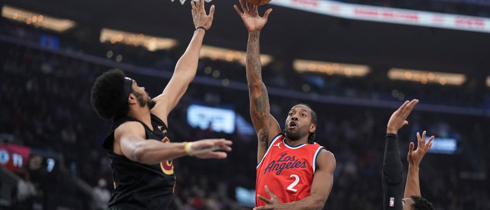 Kawhi Leonard (M.) war bei den Clippers der Garant für den Sieg.