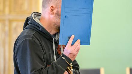 Der 44-Jährige hat im vergangenen Jahr seine Stieftochter getötet.