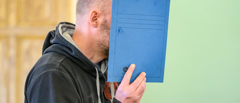 Der 44-Jährige hat im vergangenen Jahr seine Stieftochter getötet.