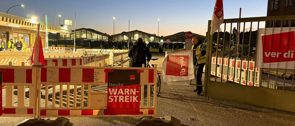 Hier fährt heute und morgen kein Bus vom Hof. 