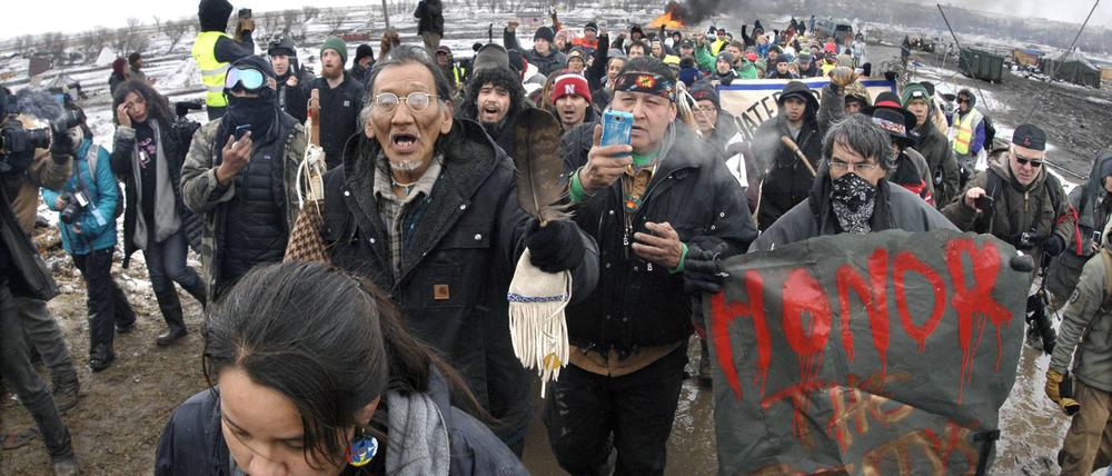 Jahre nach großen Protesten gegen eine umstrittene Öl-Pipeline in den USA ist nun ein aufsehenerregendes Urteil ergangen. (Archivbild)