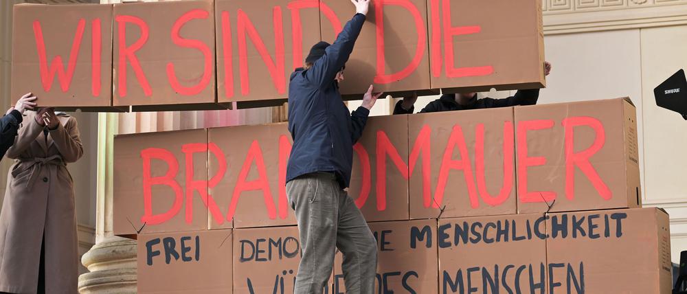 In Kommunalparlamenten im Osten grenzen sich die restlichen Parteien ähnlich stark von der AfD ab wie im Westen, sagen Forscher. (Archivbild)
