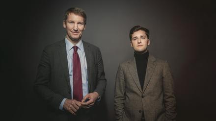 Der Jurist und Professor Patrick Sensburg vom Reservistenverband der Bundeswehr und Autor Ole Nymoen diskutieren zur Wiedereinführung der Wehrpflicht.  