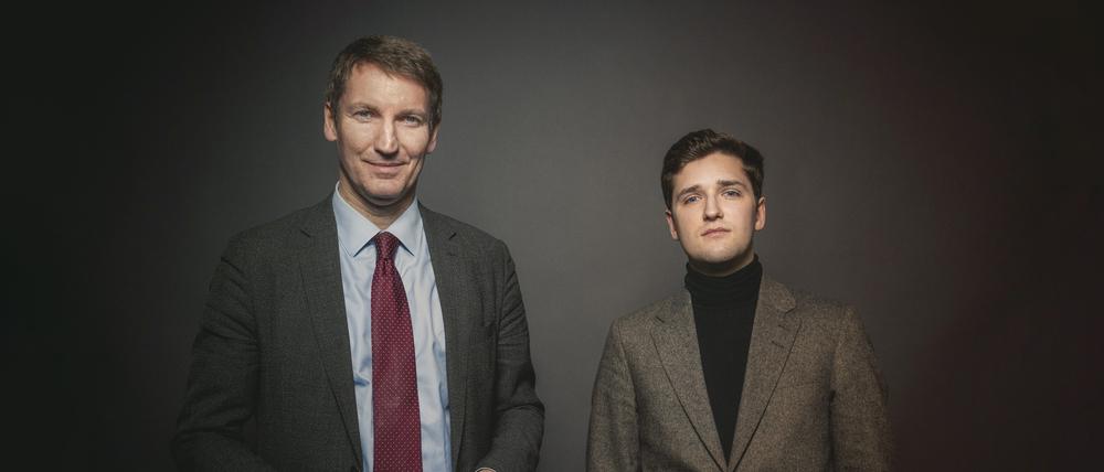Der Jurist und Professor Patrick Sensburg vom Reservistenverband der Bundeswehr und Autor Ole Nymoen diskutieren zur Wiedereinführung der Wehrpflicht.  