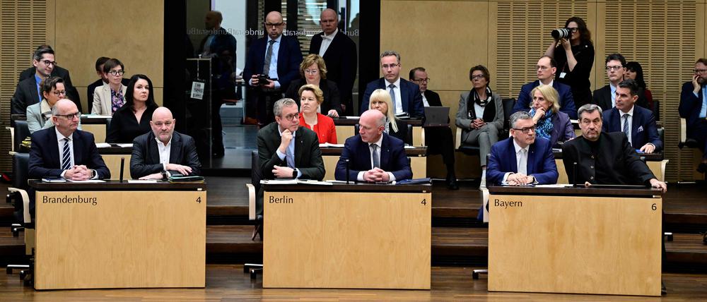 Der Bundesrat hat am Freitag über das milliardenschwere Finanzpaket abgestimmt.