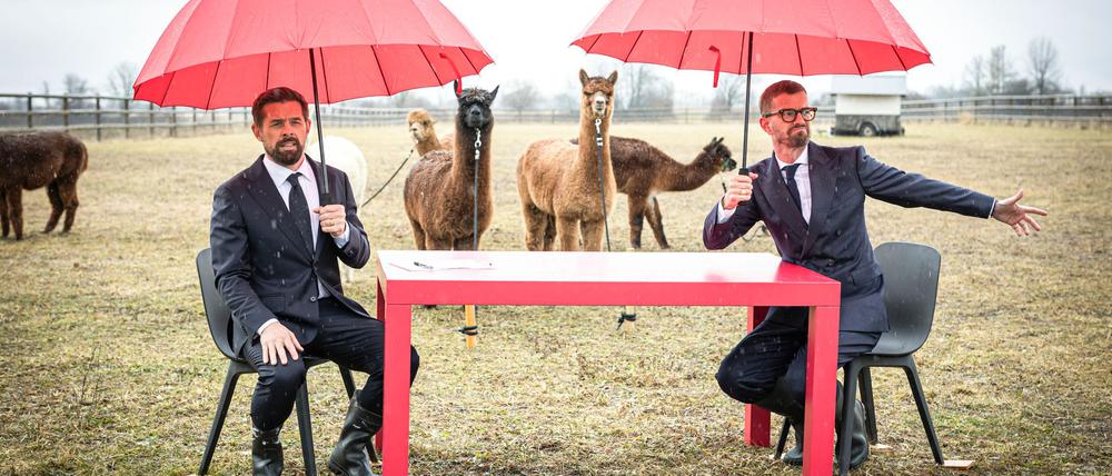 Joko Winterscheidt und Klaas Heufer-Umlauf moderieren ihre neue Show „Ein sehr gutes Quiz (mit hoher Gewinnsumme)“.
