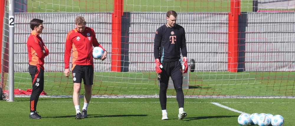 Manuel Neuer befindet sich nach seiner Wadenverletzung weiter im Aufbautraining. 