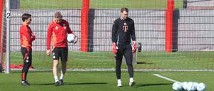 Manuel Neuer befindet sich nach seiner Wadenverletzung weiter im Aufbautraining. 