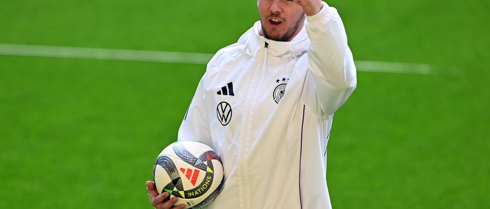 Für Julian Nagelsmann hat der Sport und das Vereinsleben in Deutschland einen zu geringen Stellenwert.