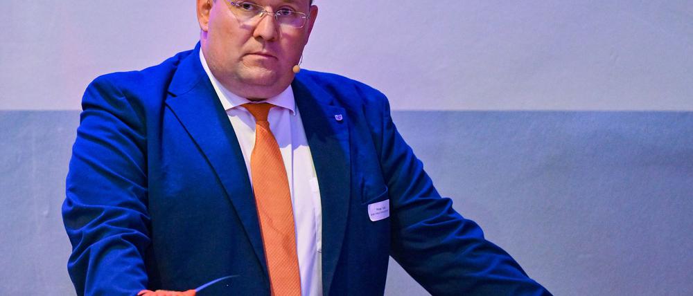 Der Landesvorsitzende von BVB/Freie Wähler in Brandenburg ist bei einer Versammlung wiedergewählt worden. (Archivbild)