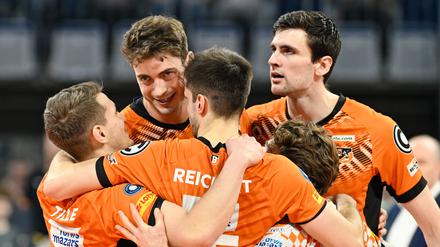 Der Auftakt ist geschafft. Die BR Volleys gewinnen ihr erstes Viertelfinale.