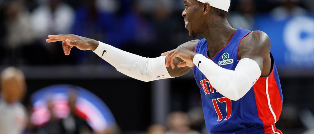 Dennis Schröder hatte nach dem Sieg gegen die Pelicans gute Laune.