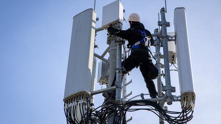 Diese Telekom-Antennen funken schon, anderswo ist die Handynetz-Abdeckung der Telekommunikationsanbieter bislang nicht so gut wie erwünscht. (Archivbild)