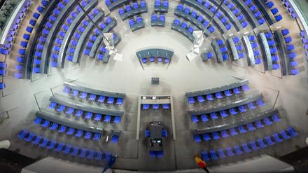 Blick in den leeren Plenarsaal des Bundestags vor der letzten Sitzung in der 20. Legislaturperiode