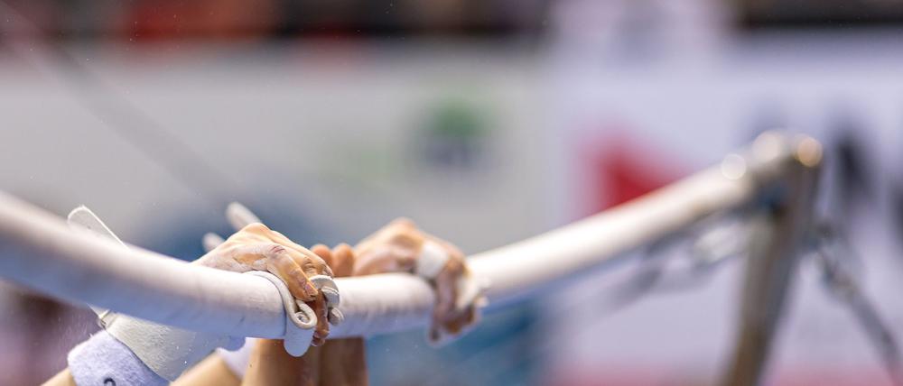 Im Zusammenhang mit den mutmaßlichen Missständen im Turnsport wurden mehrere Objekte durchsucht.
