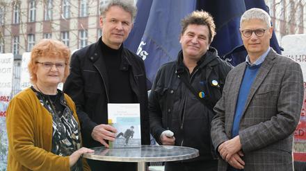 Die Landesaufarbeitungsbeauftragte Maria Nooke mit den Historikern Peter Ulrich Weiß und Ilko-Sascha Kowalczuk sowie Zeitzeuge Stephan Bickhardt, heute Direktor der Evangelischen Akademie Sachsen.