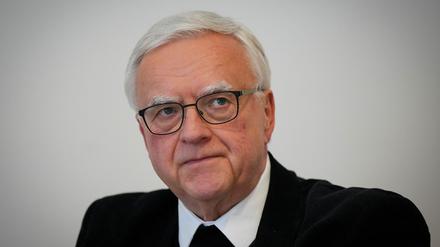 Der Berliner Erzbischof Heiner Koch soll als Zeuge in einem Klageverfahren in Köln aussagen. (Archivbild).