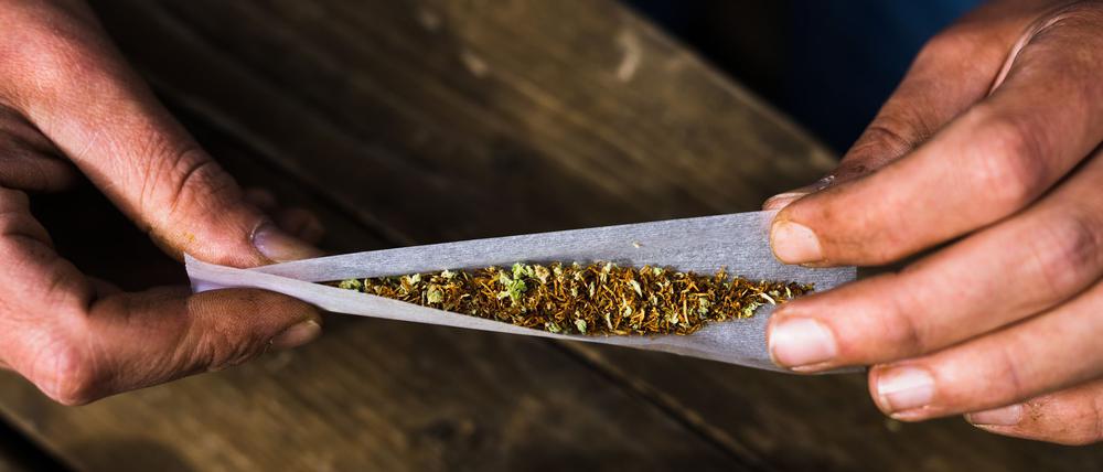 Cannabis ist in Deutschland seit 1. April 2024 für Erwachsene freigegeben (Symbolbild). 
