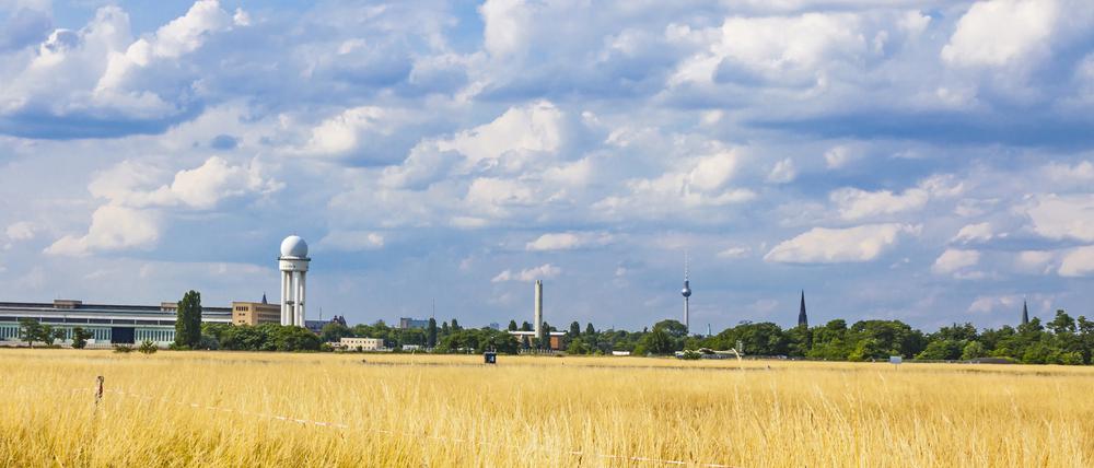 Das Tempelhofer Feld wird aktuell durch ein spezielles Gesetz vor einer Bebauung geschützt.