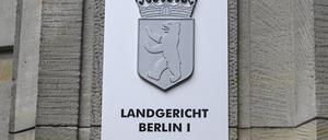 Ein Schild am Kriminalgericht in Berlin-Moabit in der Turmstraße (Symbolbild).