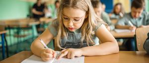 Die Ergebnisse der Vergleichsarbeiten der 5. und 6. Klasse fließen in die Gymnasialempfehlung ein.