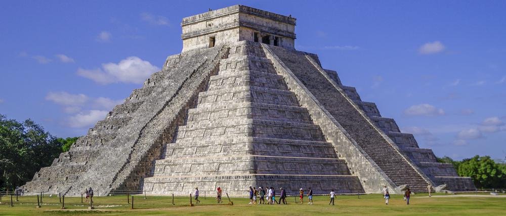 Die Pyramide des Kukulcán in Chichén Itzá im mexikanischen Bundesstaat Yucatán.