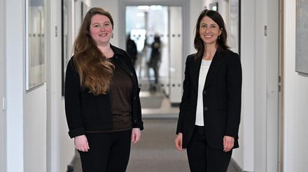 Katja Schlisio von der Unteren Denkmalschutzbehörde und Katharina Oppermann, Untere Bauaufsichtsbehörde.