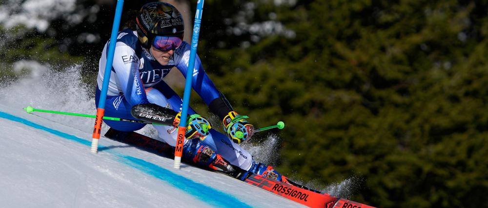 Federica Brignone gewann ihre dritte Weltcup-Kristallkugel dieses Winters.