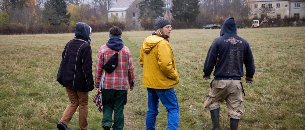 Großzügig, aber heruntergekommen: Die Gemeinschaft lebt auf 21 Hektar Land.