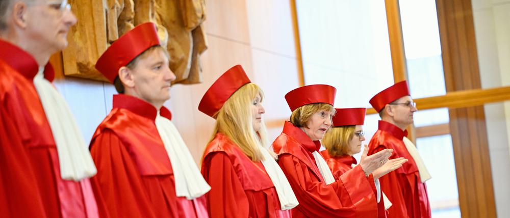Der Zweite Senat des Bundesverfassungsgerichts bei der Urteilsverkündung