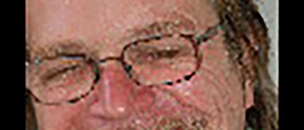 Noch immer fahndet die Polizei nach den untergetauchten Ex-RAF-Terroristen Ernst-Volker Staub und Burkhard Garweg. Die Ermittler veröffentlichen ein Foto, das Staub zeigen soll. (Foto: Handout)