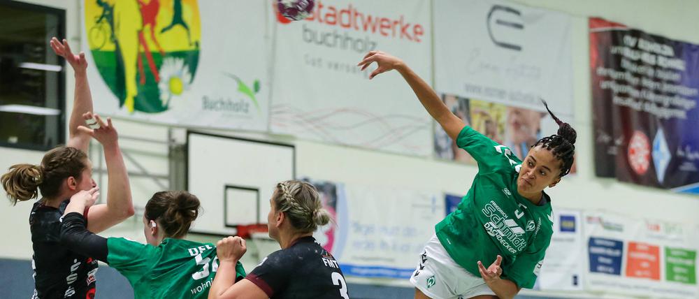 Naomi Conze (r.) ist enorm torgefährlich.